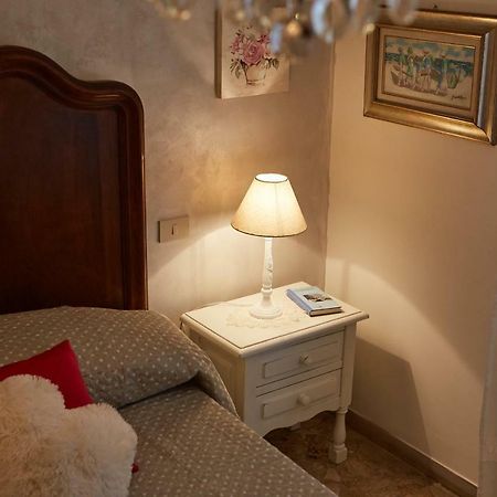 B&B Attico 147 Arezzo Exteriör bild